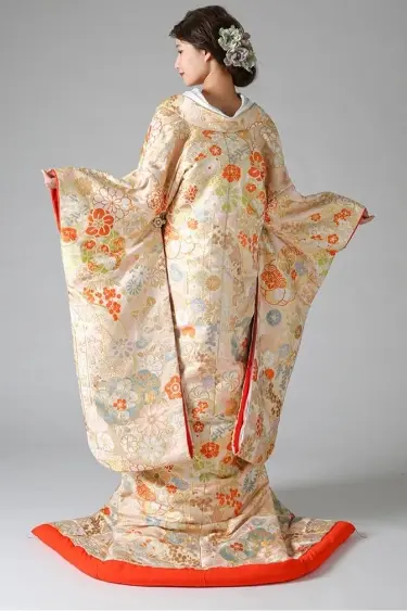 KIMONO